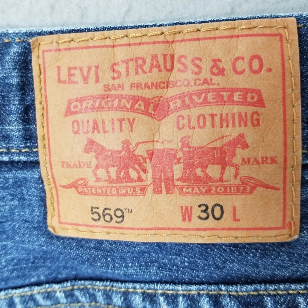 Levi's Shorts Mens 30 Blue 569 Loose Straight Denim Mid Wash Cotton Casual